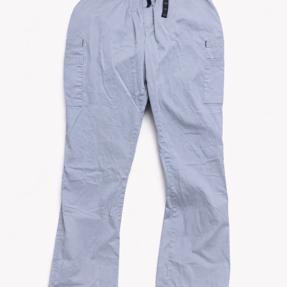 Light Gray Men's Scrub Top and Cargo Pants - Picture 3 of 3